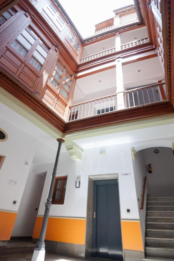 Sea & Wave Carreteria Apartment Malaga Exterior photo